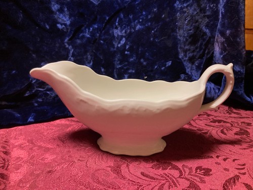 Co white embossed - e.,