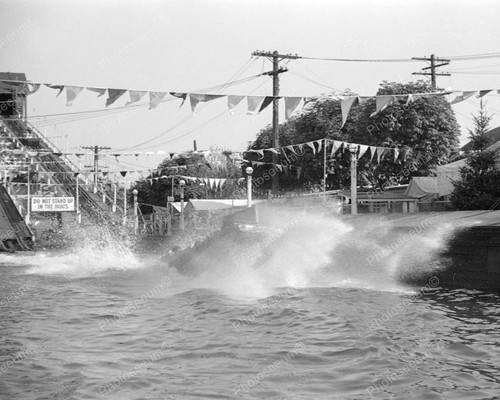 Shooting chutes boat ride - chutes,